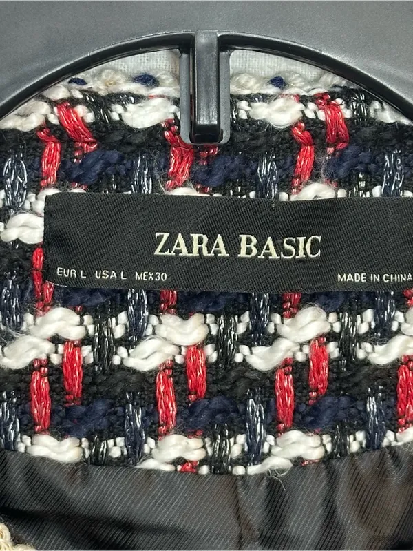 Zara Basic Tweed Bouclé Jacket Women’s L Red Black White Gold Trim Blazer - Image 9
