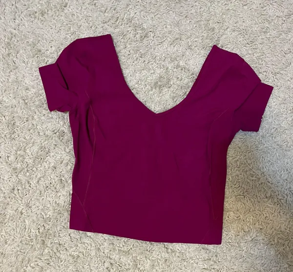 Lululemon Align Tee Size 6 Magenta - Image 3