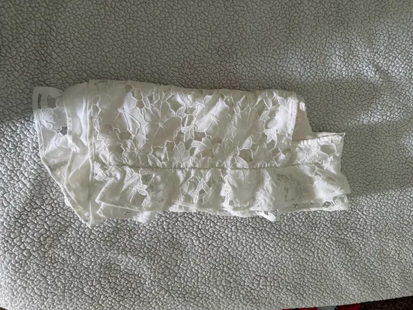 Entro White lace top - Image 4