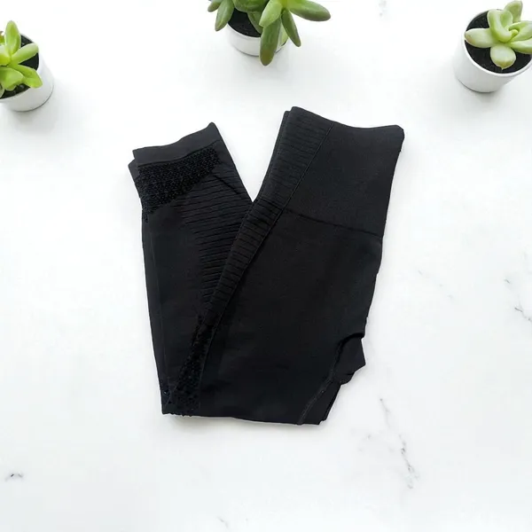Gymshark Cropped Leggings‎ Black High Waisted Workout Gym Activewear Size 4 - Image 5