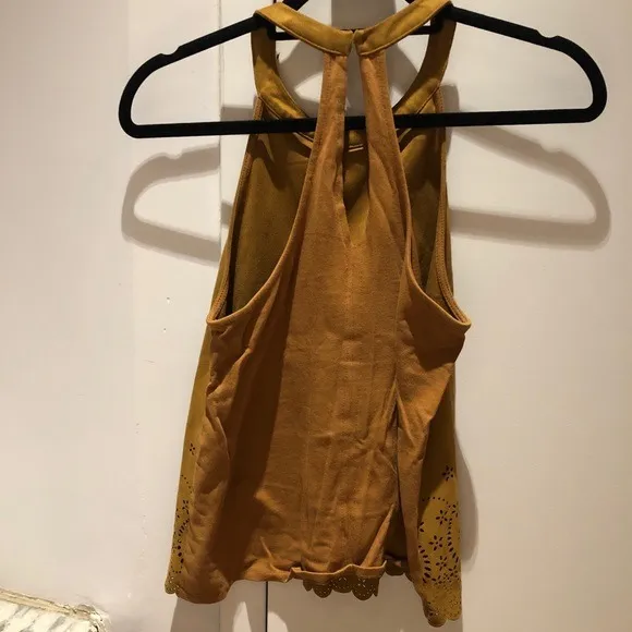 Zara Brown Halter Top Eyelet Detail Faux Suede Look Button Closure Size Small - Image 5