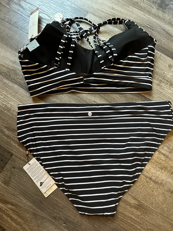 Swimsuit - Image 2