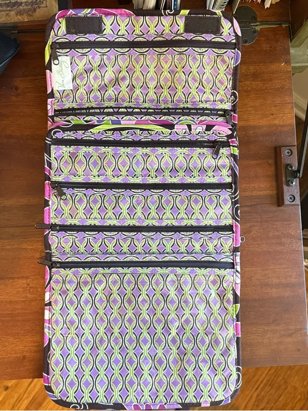 NWOT Vera Bradley Quilted Floral Jewelry Case in Purple Punch - Image 3