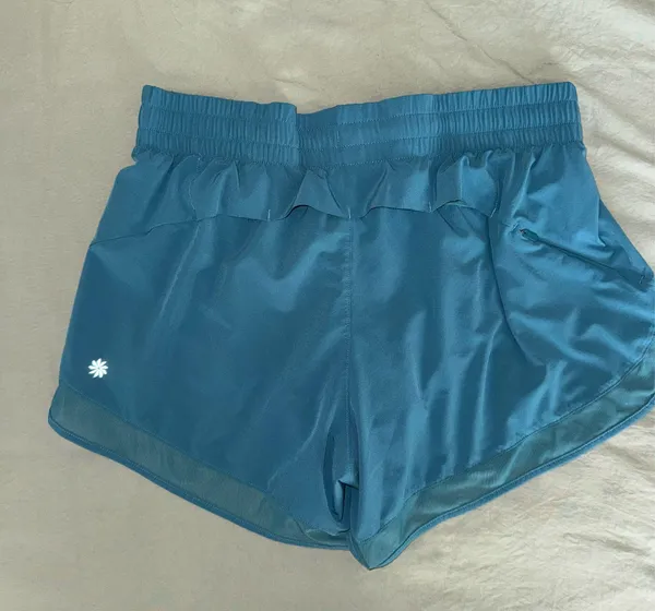Athleta Mesh Racer Teal Women's 4 inch Shorts - Image 3
