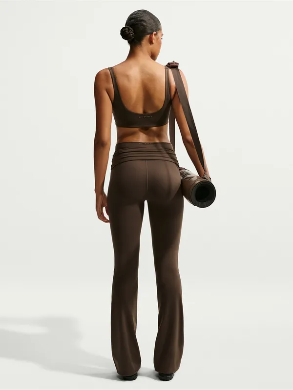 NIKE X SKIMS (G15) Matte Scoop Neck bra | Color Currant | Size MEDIUM - Image 6