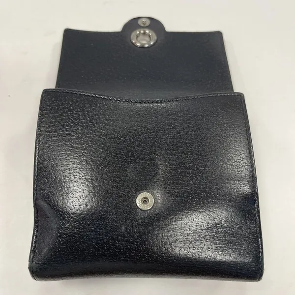 Gucci Eclipse Insignia Black Leather Compact Wallet - Preowned - Image 7