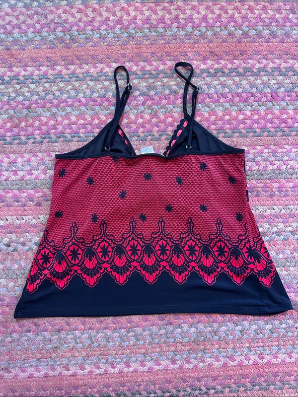 Y2K Studio Donatella BABY DOLL V NECK CAMI with RED LACE PRINT Trim - Image 3