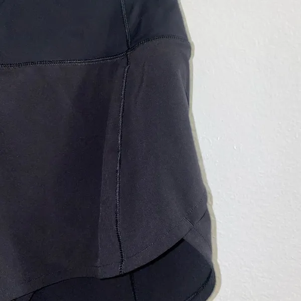 Lululemon Black speed up short women’s size 4 - Image 8