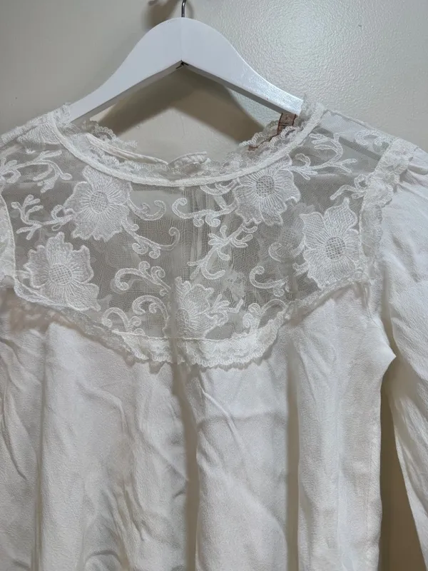 Romantic Poetic Flowy Lacey Flowy Dainty Feminine Flirty White For love and Lemo - Image 3