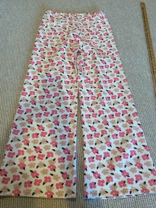 Boutique Anniewear denim floral jeans L - Image 5