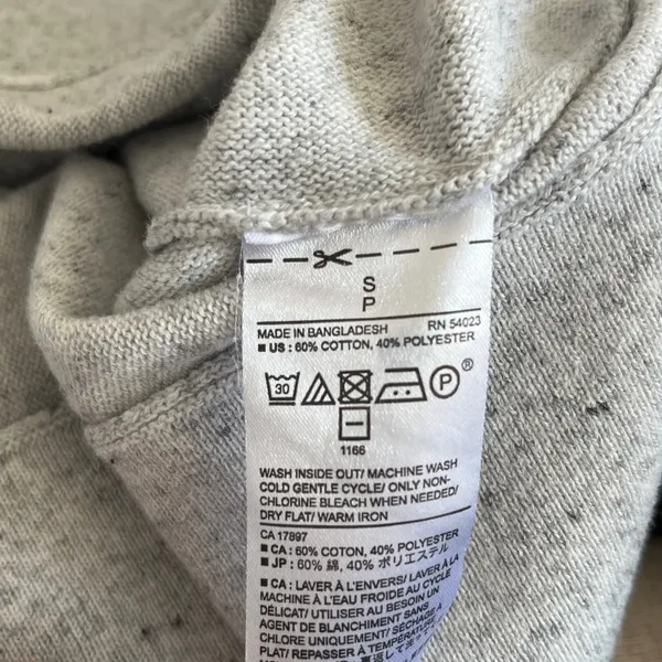 Banana Republic Sweater - Image 4
