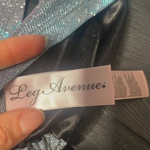 Leg Avenue Silver Iridescent Metallic Halter Crop Top Rave Festival S/M Backless - Image 2