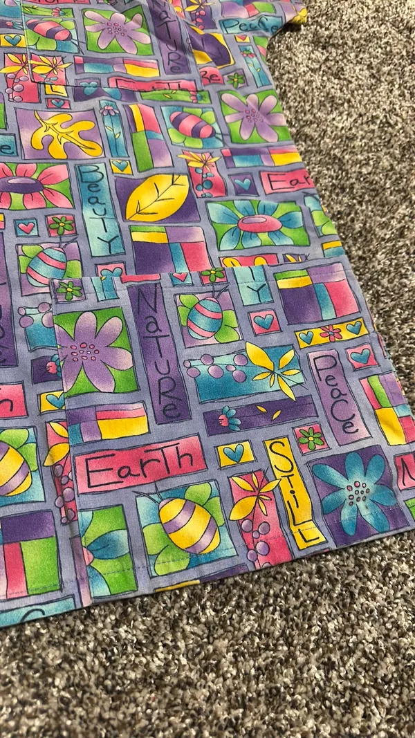 Scrub top Size L - Image 2