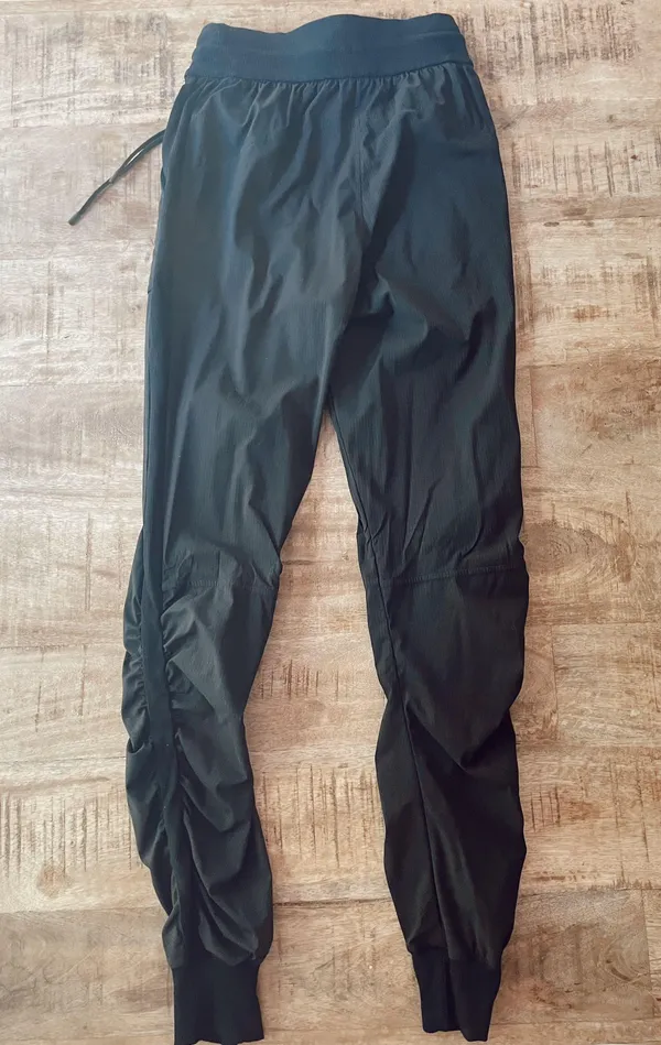 Lululemon Sweatpants Joggers - Image 2