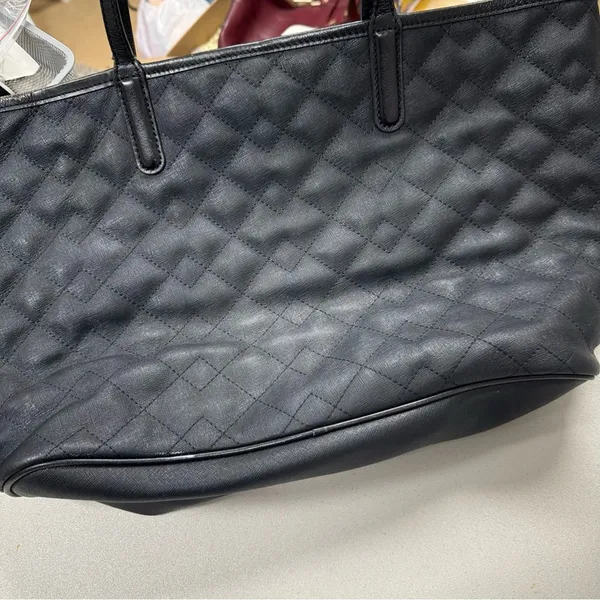 Marc by Marc Jacobs Black Quilted Tote Shoulder Bag With Pouch Purse Handbag - Image 4