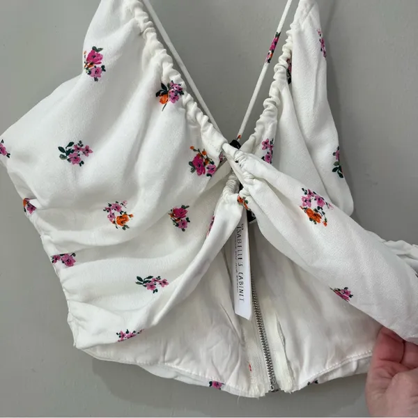 NEW Sky to Moon Top Medium Cropped White Pink Floral Spaghetti Straps‎ NWT - Image 3