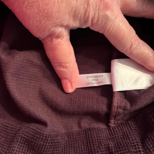Madewell Long Sleeve Crop Top V‎ neck Corduroy Burgandy/Brown Size L - Image 6