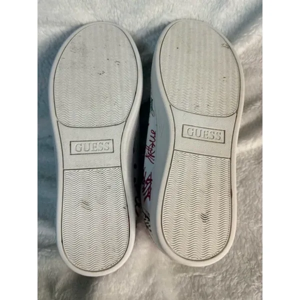 GUESS White Sneakers with Multicolor Graffiti Accents Women Size 6.5 - Image 5