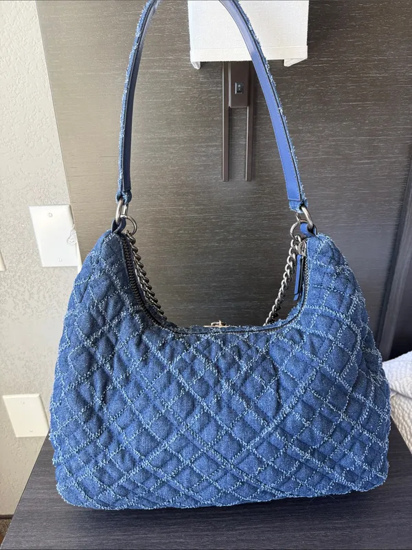 Kurt Geiger quilted Denim Shoulder Bag with Chain Strap - Blue - Image 2