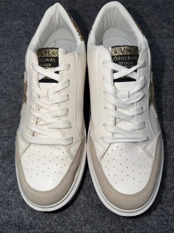 Vintage Havana White Sneakers with Gold Star Accent - Image 2