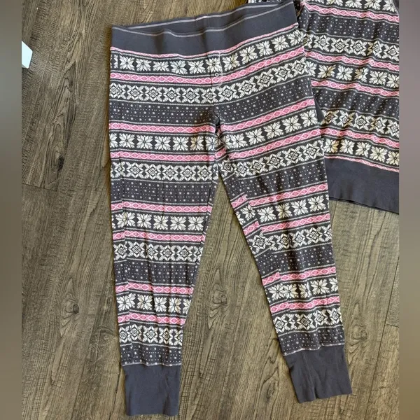 Victorias Secret Snowflake Pajama Set - Image 2