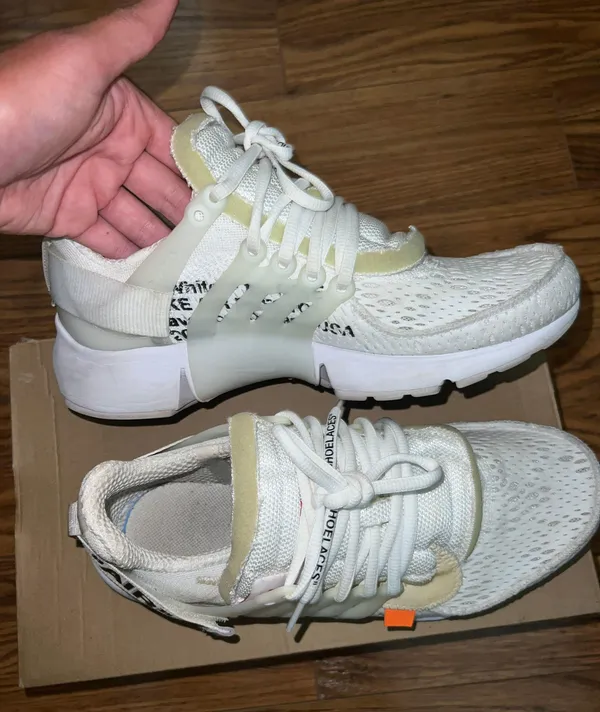Off White Nike Shoes  - Image 12