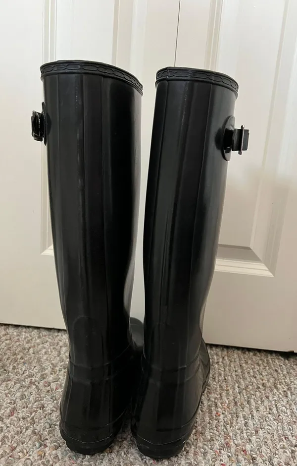Black Size 7 - Image 2