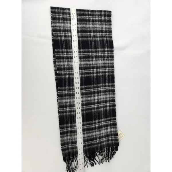 NWT John Hanly & Co Woven in‎ Ireland 100% Lambswool Scarf Black Plaid Fringe - Image 7