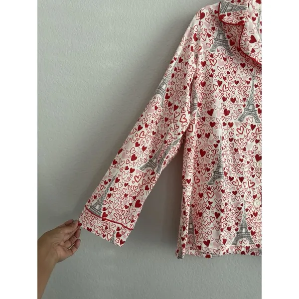 BedHead Women's Long Sleeve Button Down Pajama Top Heart Eiffel Notch Size M NEW - Image 4