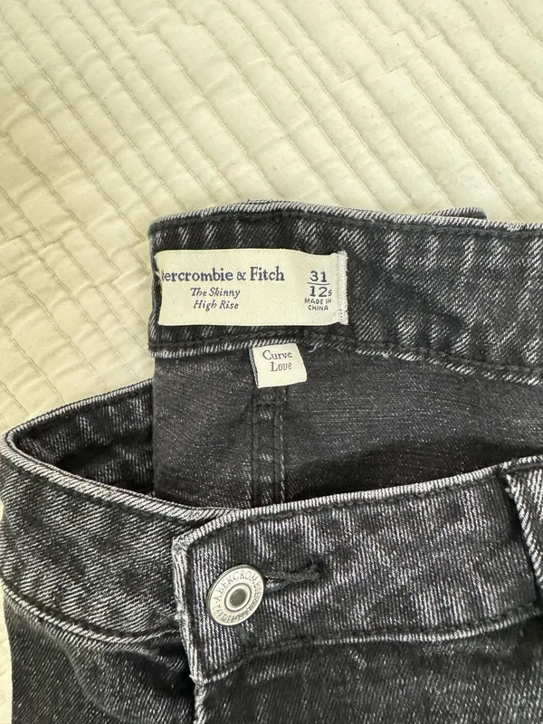 Abercrombie & Fitch Skinny High Rise Curve Love - Image 3