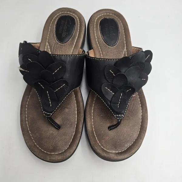 Clarks Artisan Shoes Womens 7M Latin Samba Black Leather Flower Thong Sandals - Image 8