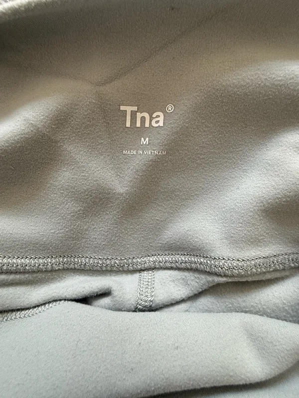 TNA Aritzia Butter Leggings High-Rise Long - Image 4