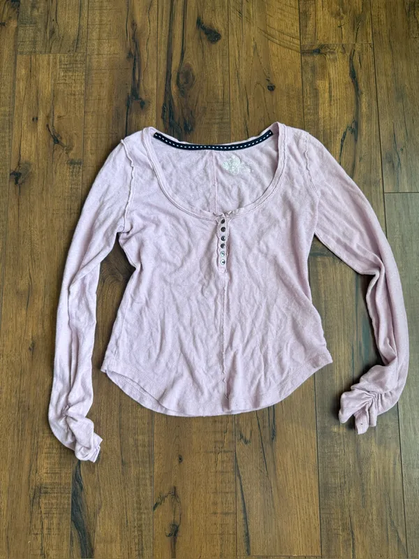 Anthropologie Pilcro Dusty Pink Long Sleeve Henley Top - Image 4