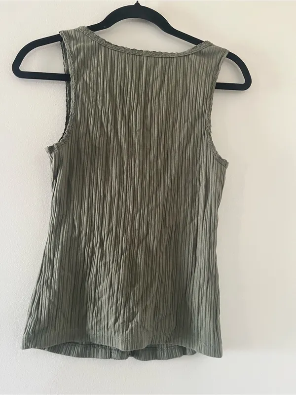 Aerie Olive Green Crinkle Ribbed Button Front Tank Top Medium Cottagecore Safari - Image 6