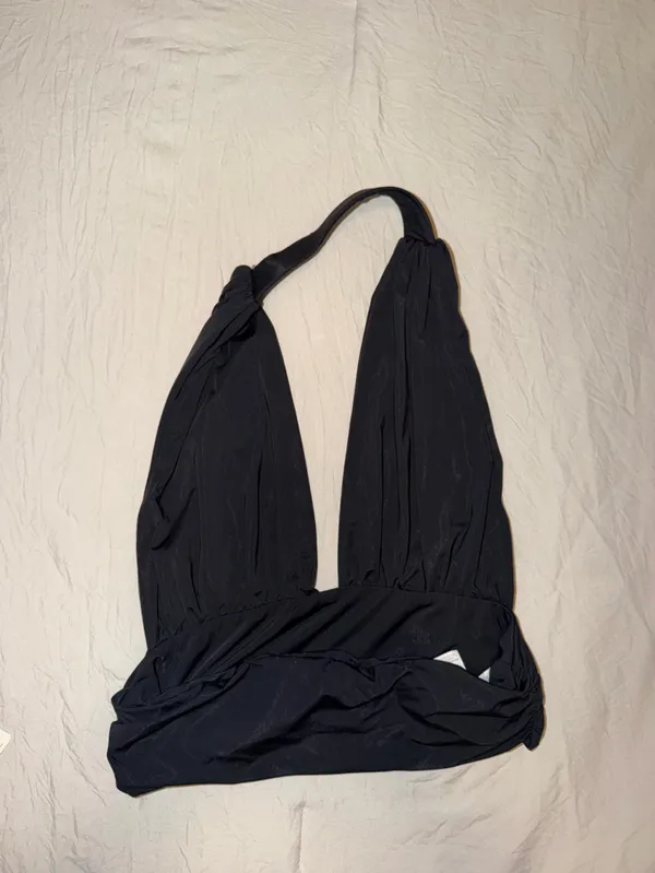 Edikted Black Plunge Halter Crop Top - Image 2