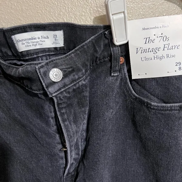 abercrombie and fitch The 70s Vintage Flare Ultra High Rise 20/8‎ X SHORT - Image 2