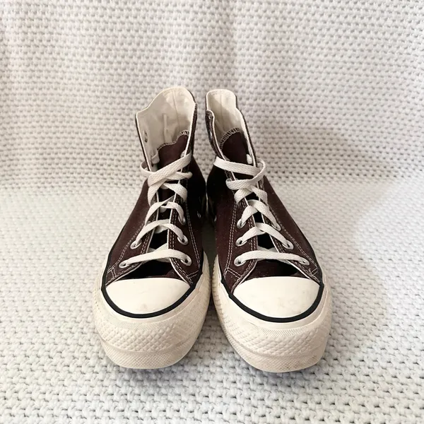 Converse Chocolate Brown Canvas High Top Platform Lace Up Sneakers 6 - Image 3