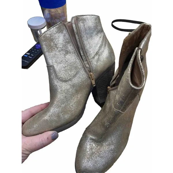 Vince Camuto Hammerton Size 7 Booties (s1) - Image 4