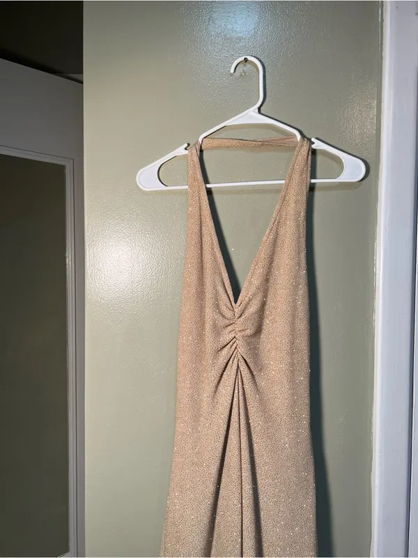 Vintage Bari Jay Women's Maxi Dress Halter V-Neck Cinched Beige‎ Gold Glitter - Image 2