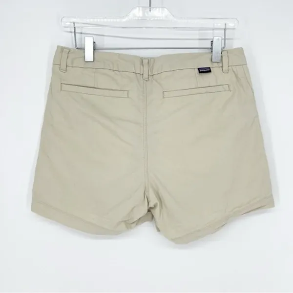 Patagonia‎ Khaki Chino Shorts Women's Size 6 Outdoor Lifestyle - Image 3