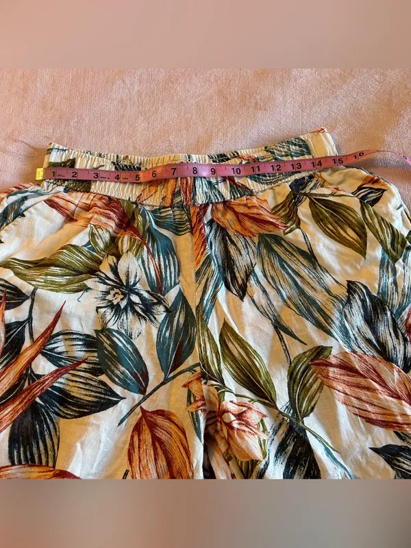 C&C California linen tropical print wide leg crop pants elastic waist size M - Image 5
