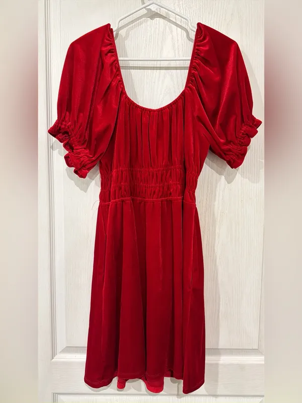 New Cooper Key Red Velvet Puff Sleeve Midi Dress - Image 5
