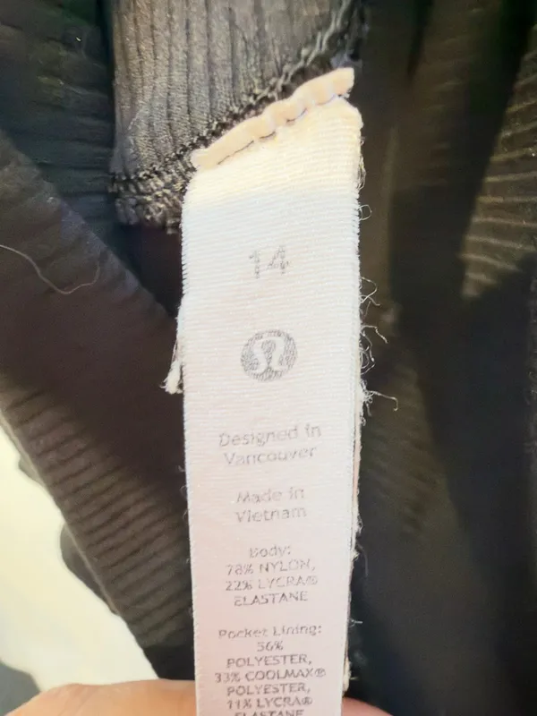 lululemon athletica Align High-Rise Ribbed Pant Leggings 25” - size 14-black - Image 9