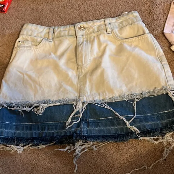 My twin twin‎ set distressed skirt small - Image 3