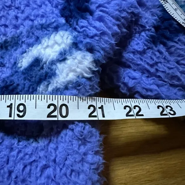 Disney Sherpa Fleece all over pullover small over - Image 5