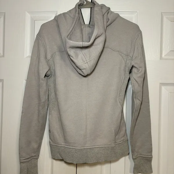 Lululemon Grey Zip Up Sweatshirt - Image 3