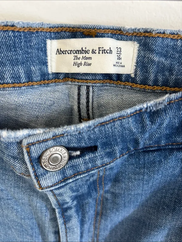 Abercrombie & Fitch The Mom High Rise Jeans - Image 5
