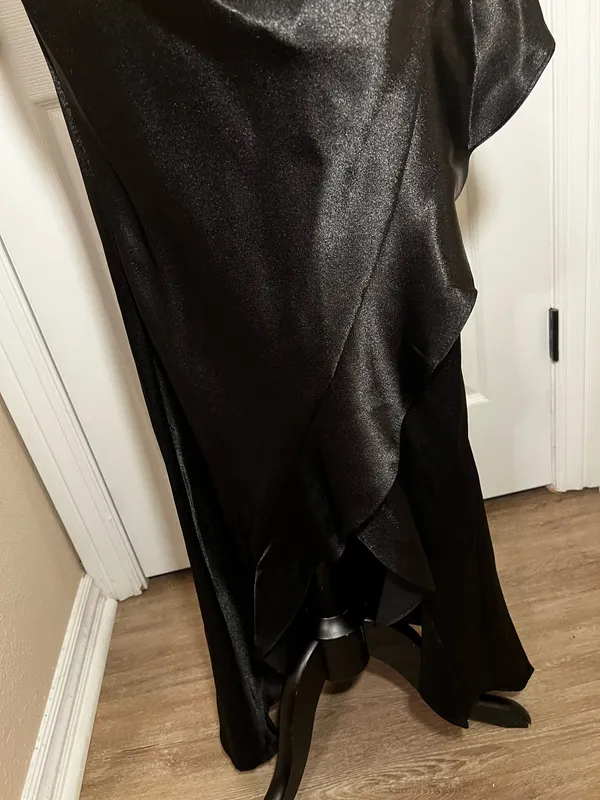 David's Bridal Black Off-Shoulder Satin Fancy Bridesmaid Wedding Guest Dress - Image 7