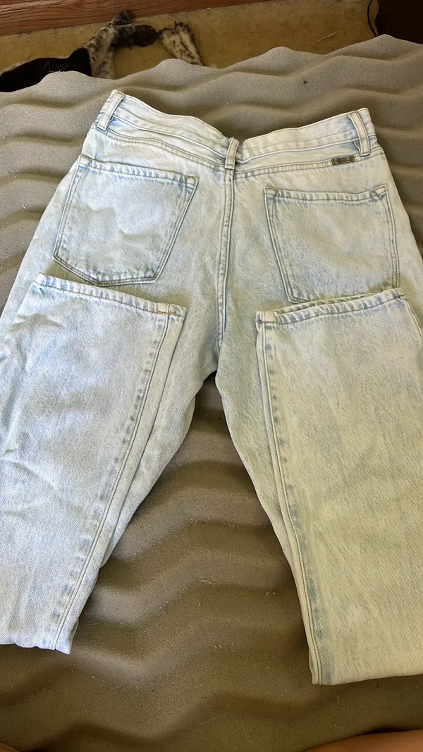 KanCan USA Ripped Jeans - Image 3