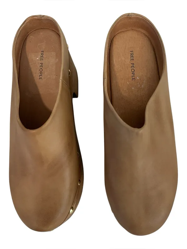 FREE PEOPLE Calli Clogs, Tan Leather, Size 11, NWOT - Image 6